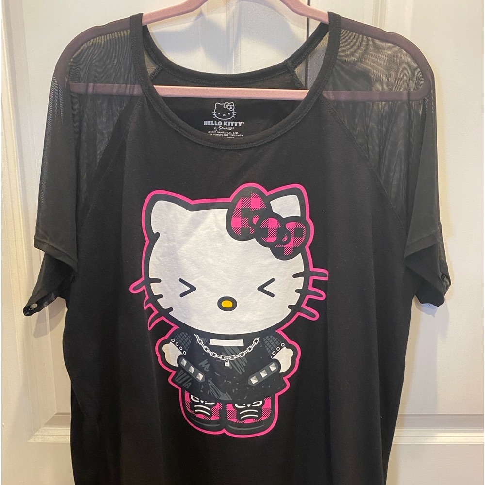 3x Torrid T-shirt mesh sleeves. Hello Kitty. Great condition.